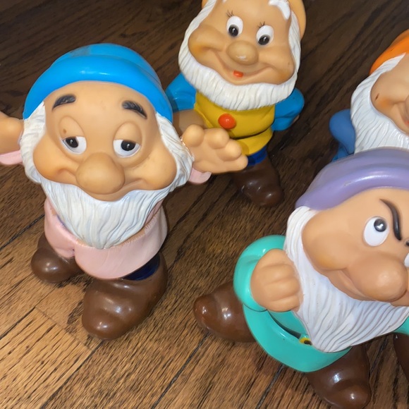 Disney Dwarfs Soft Rubber Set Set/6 Rare! DISNEY PRODUCTIONS - Picture 3 of 10